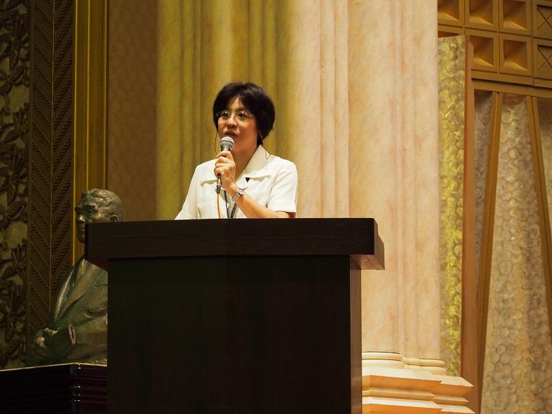 発表会の司会を務められる中村アセンブリ副センター長