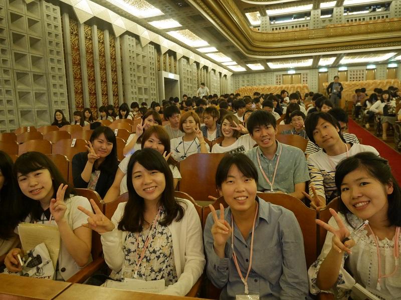 発表会に参加した薬学生たち
