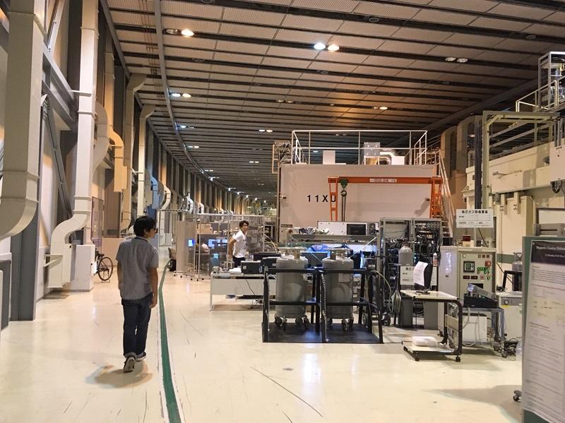 Spring-8内を見学しているところ