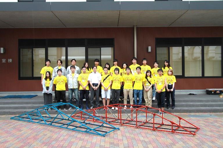 大会を終えてメンバー全員で記念撮影，JSBC2018お疲れ様でした！