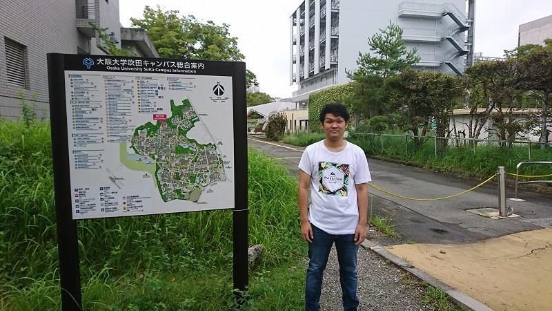 大阪大学に到着した様子　1