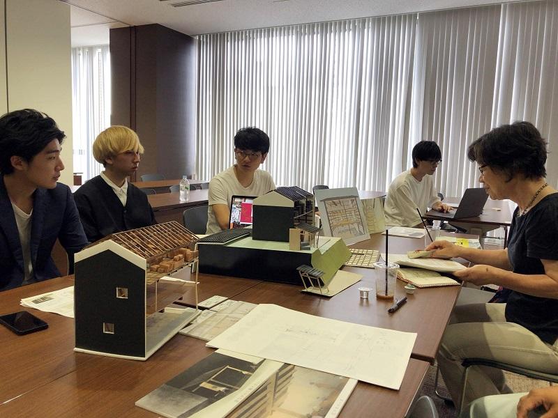 夏、多くの検討案の中から最も適切と思われる２案を提示