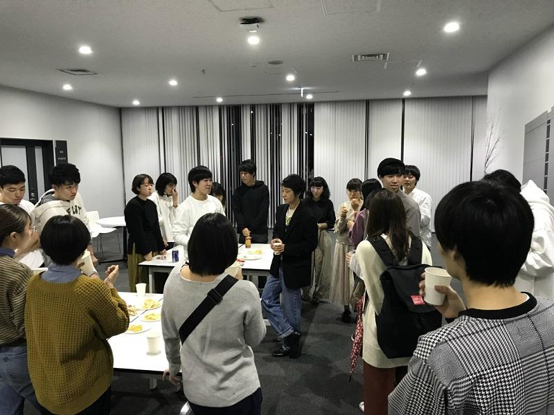 3．講義後の懇親会の様子