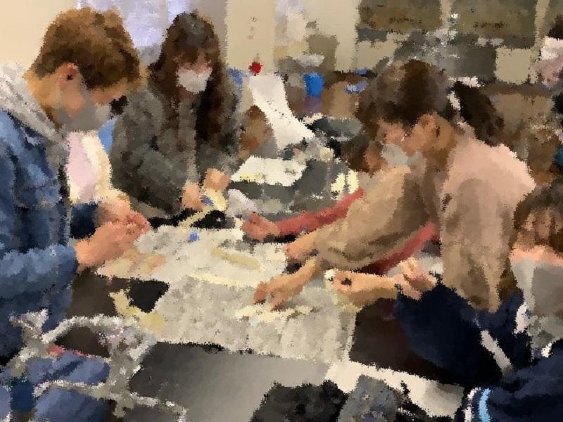 輪っかゲーム（アイスブレーク）の様子