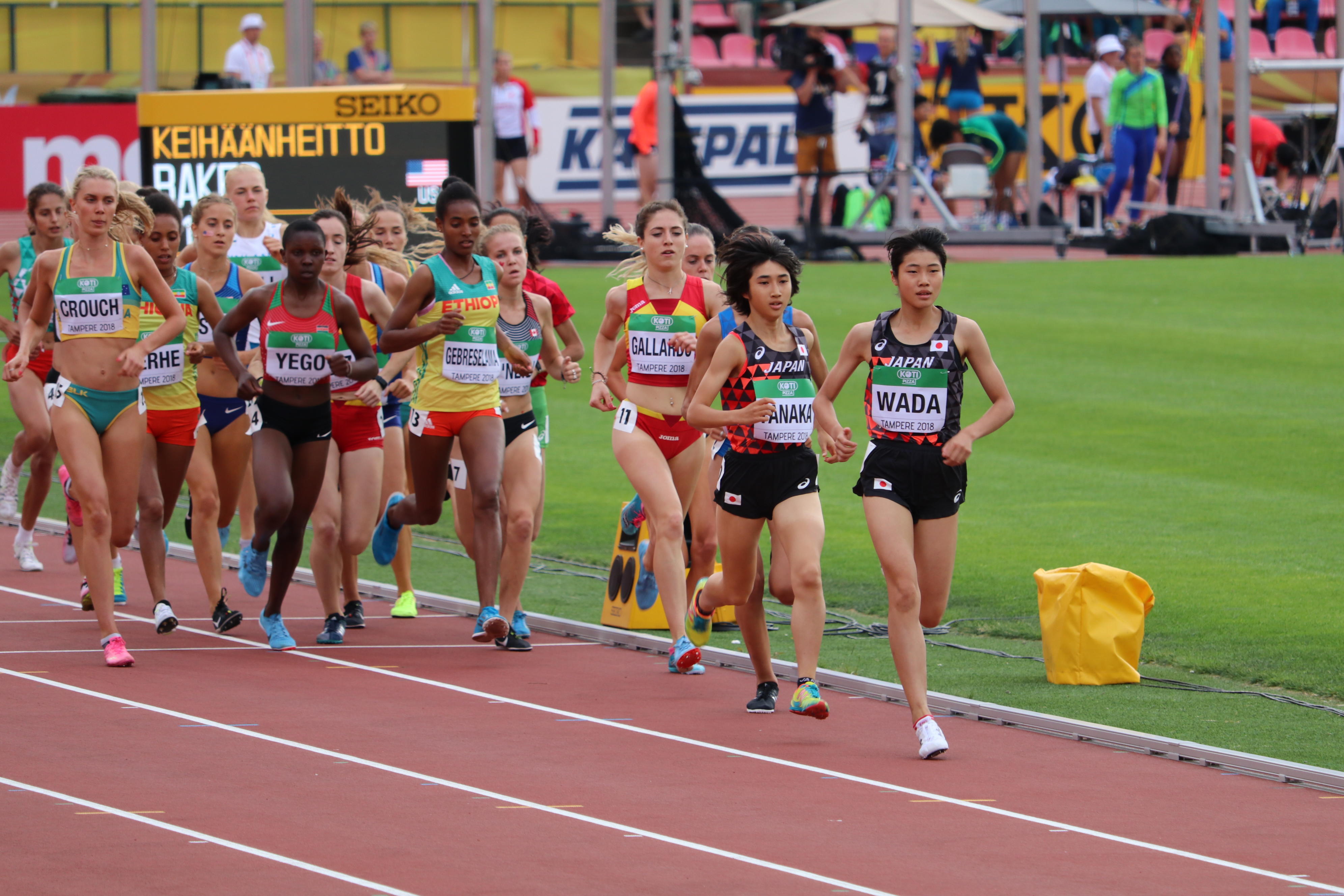 女子3000ｍで先頭を走る和田さん