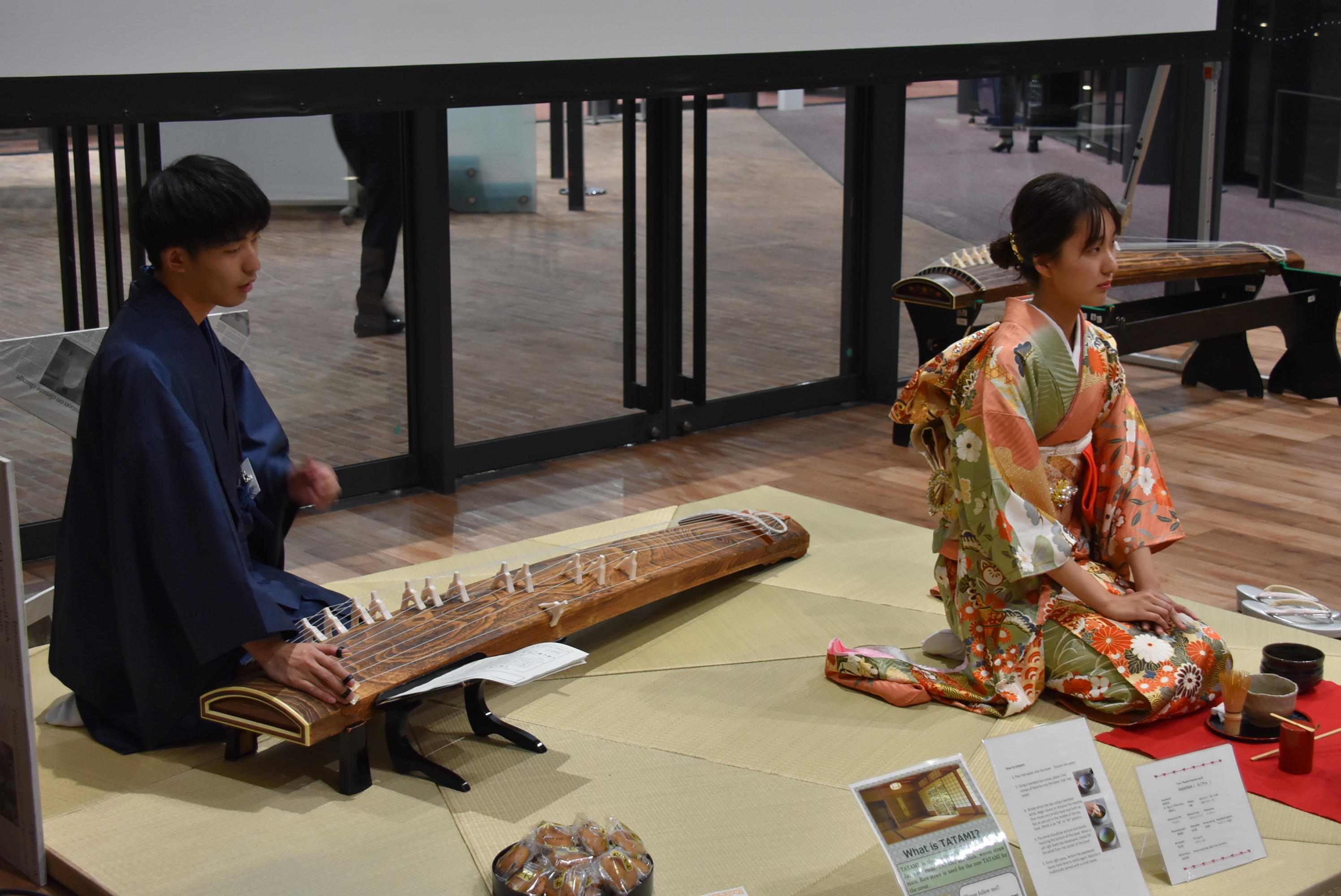 アフターパーティーで披露した琴演奏やお茶の実演