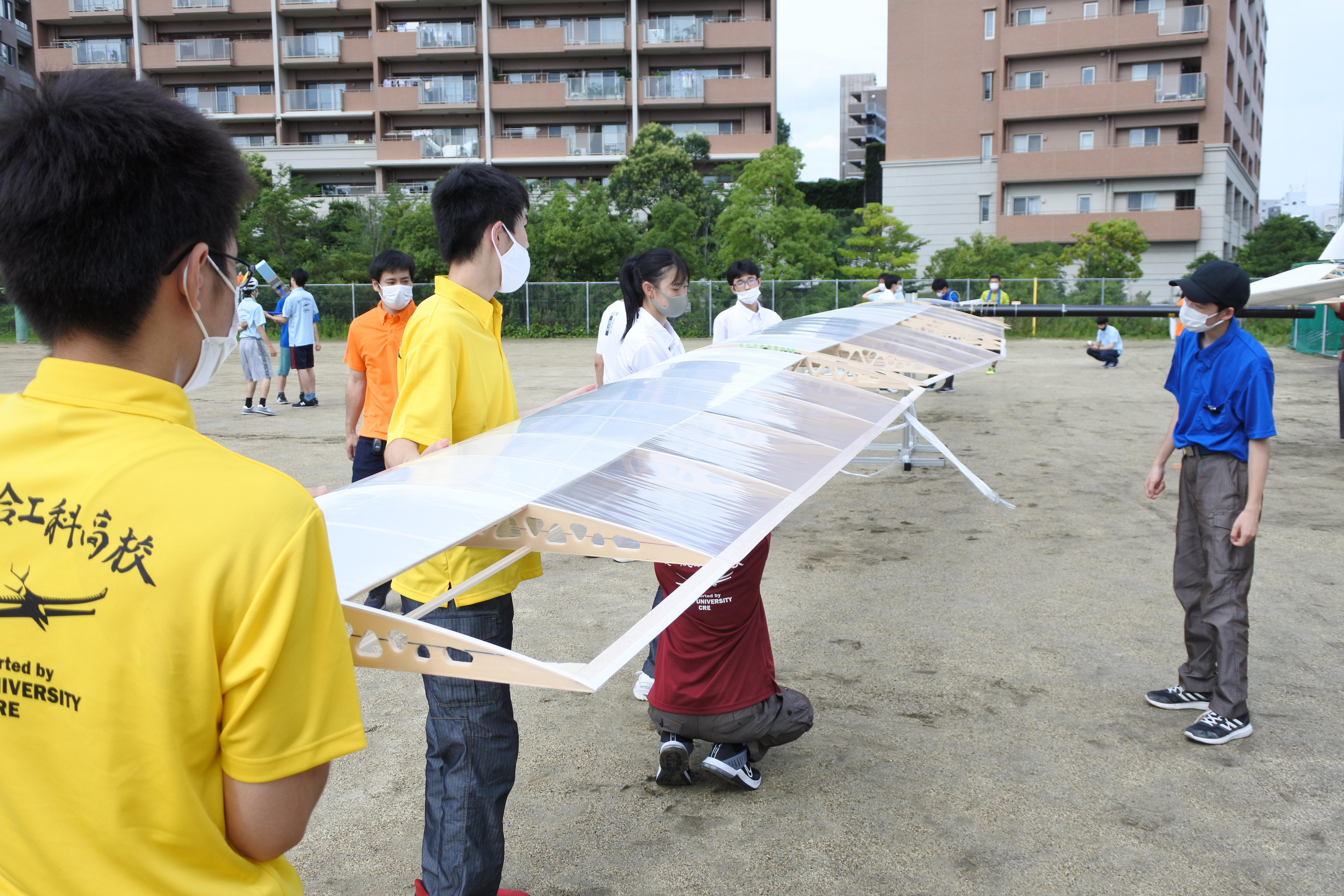 機体を組み上げる