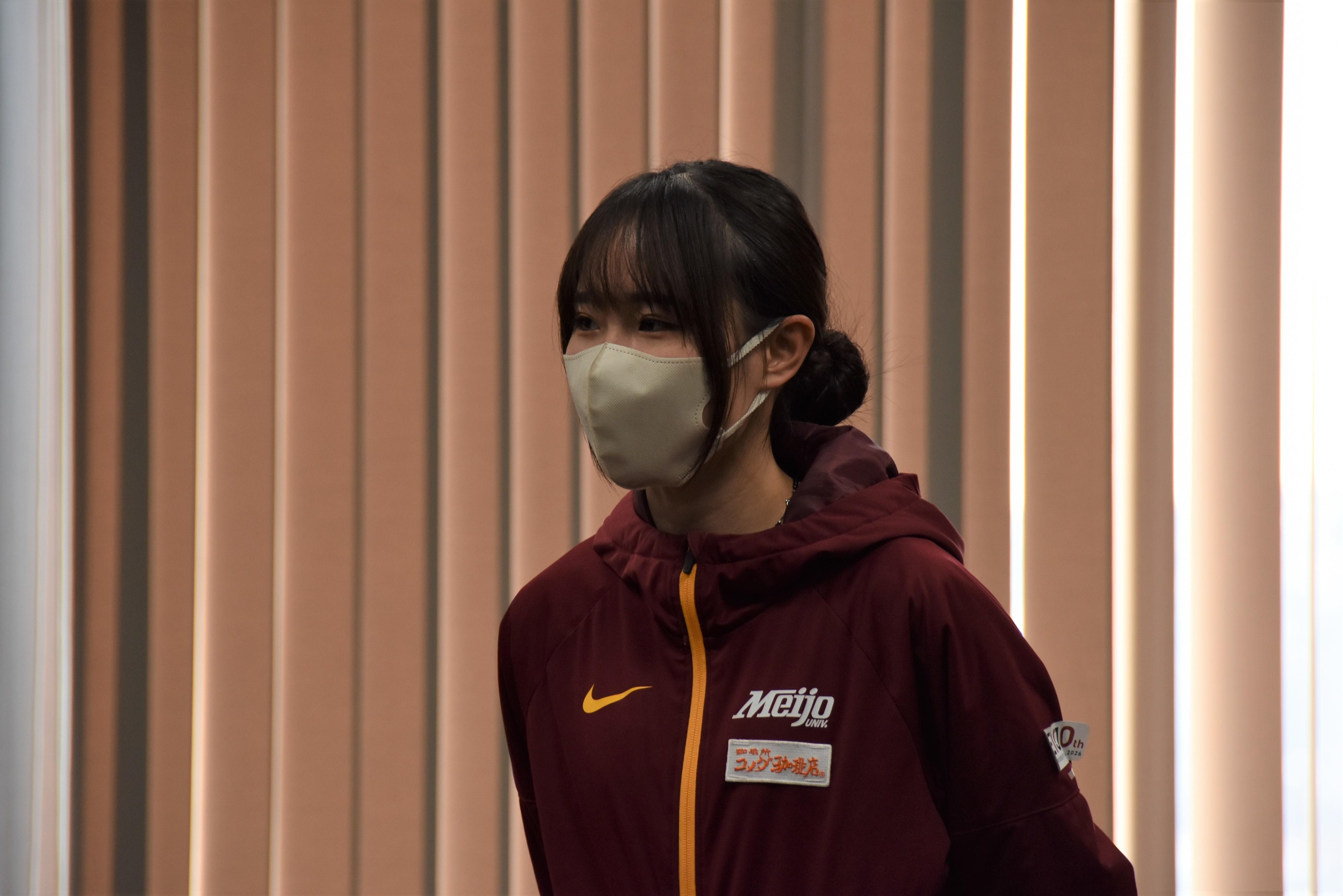 感謝を述べる山本さん