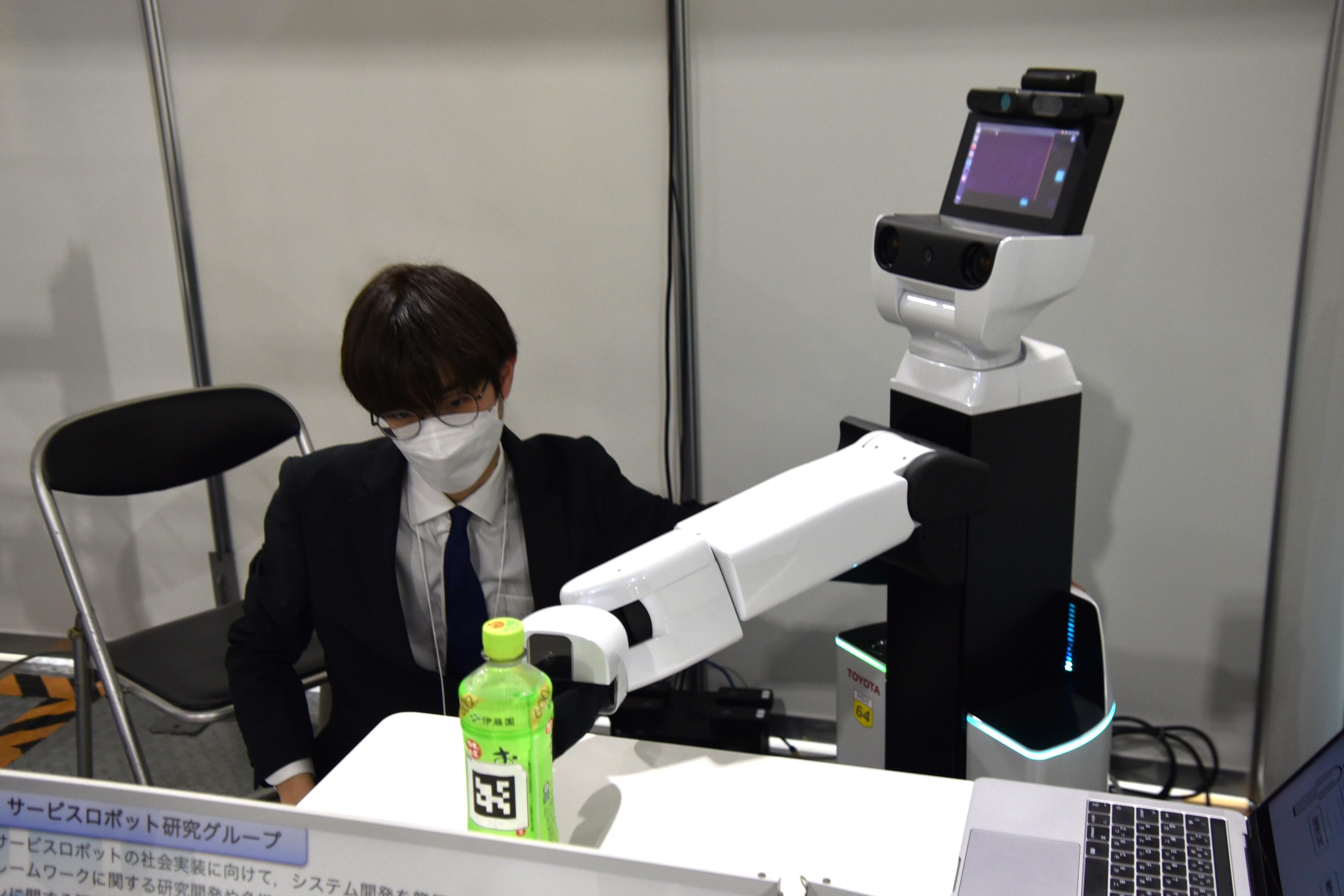 ロボットの仕組みなども紹介