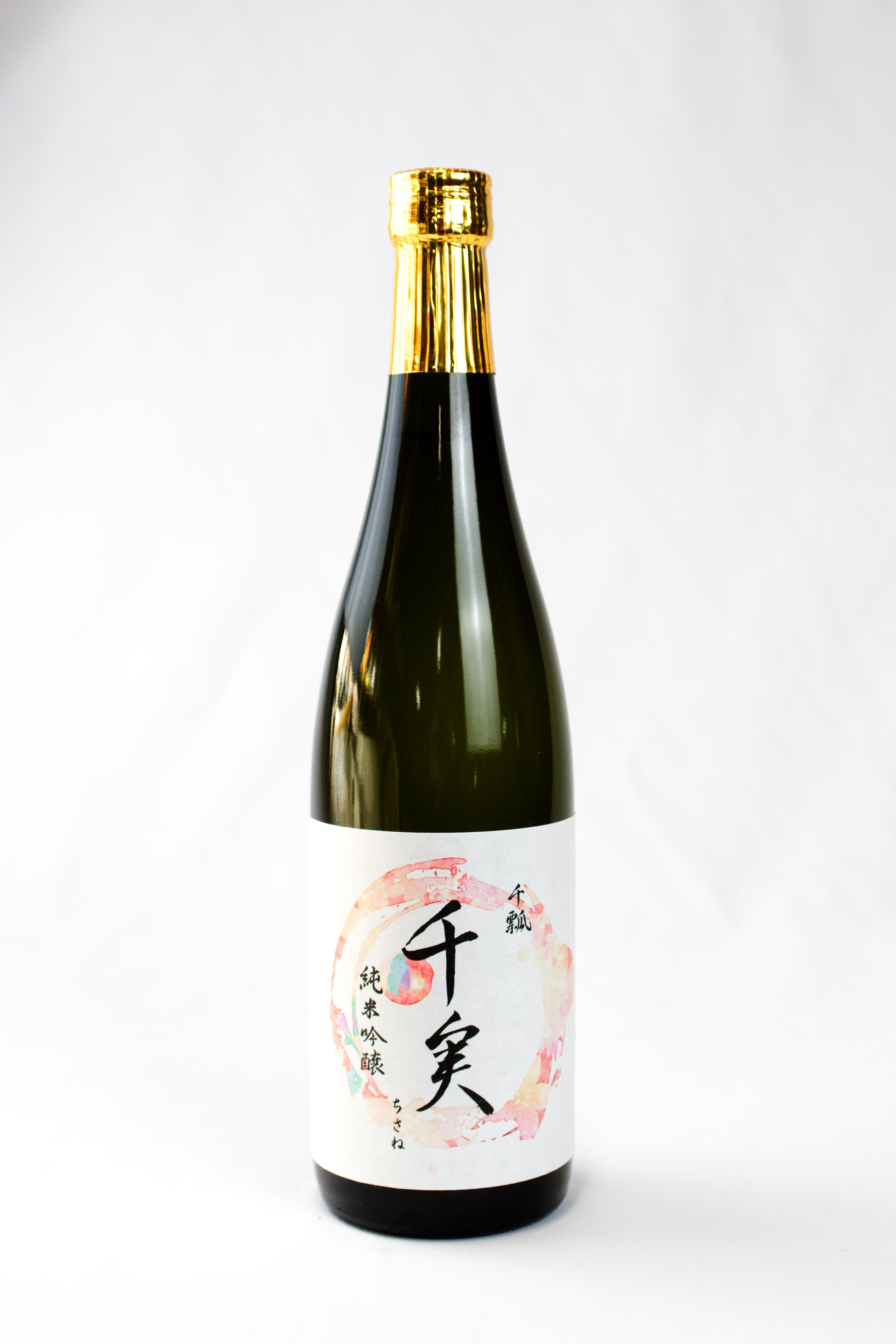名城大学で微生物学を専攻した杜氏見習い・後藤 実和さん（農学部応用生物化学科卒）が酒質設計から製造計画まで、初めて自ら考え醸した日本酒「千瓢 千実」