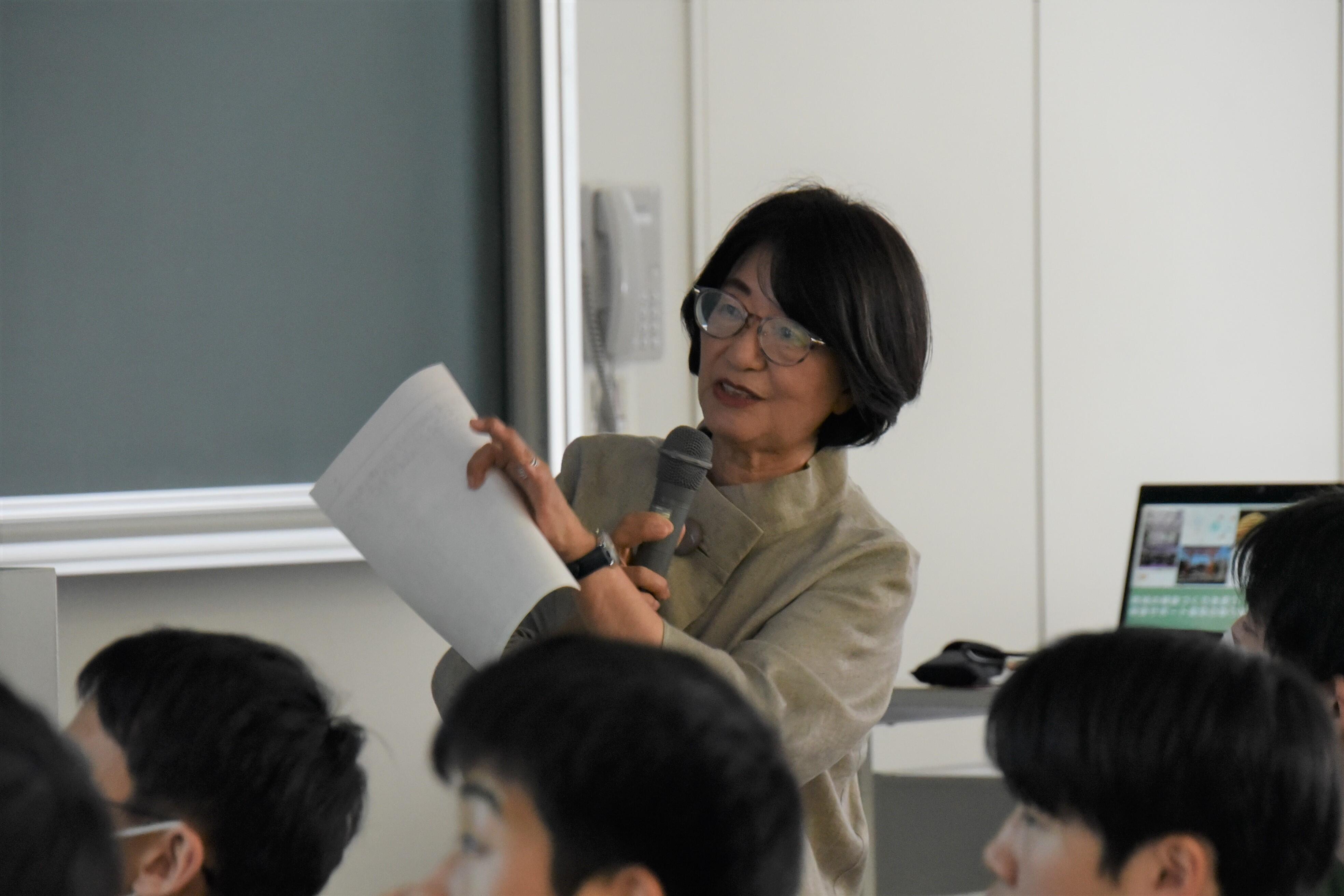 ゲスト講師として登壇した浅井さん