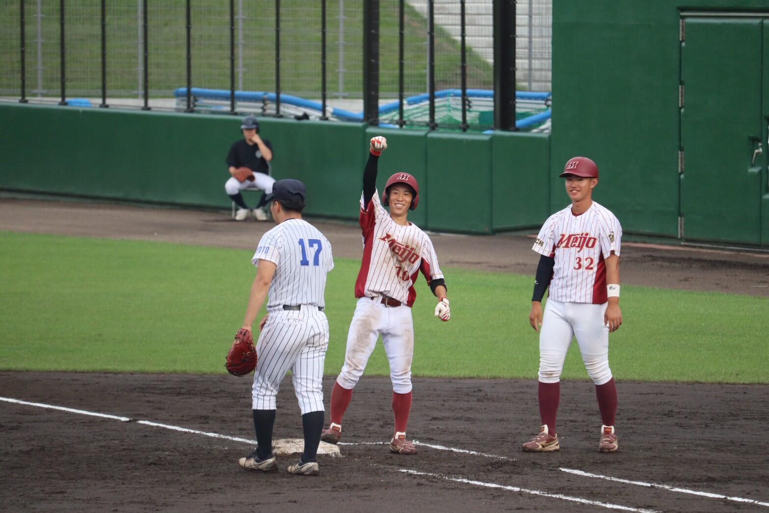 主将の井戸選手もヒットで出塁