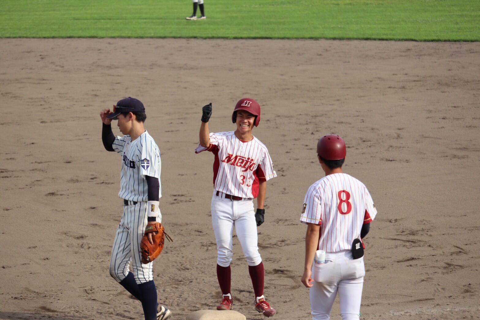 代打でヒットを放った石本選手
