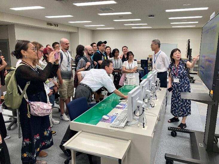 技術者育成の現場を見学