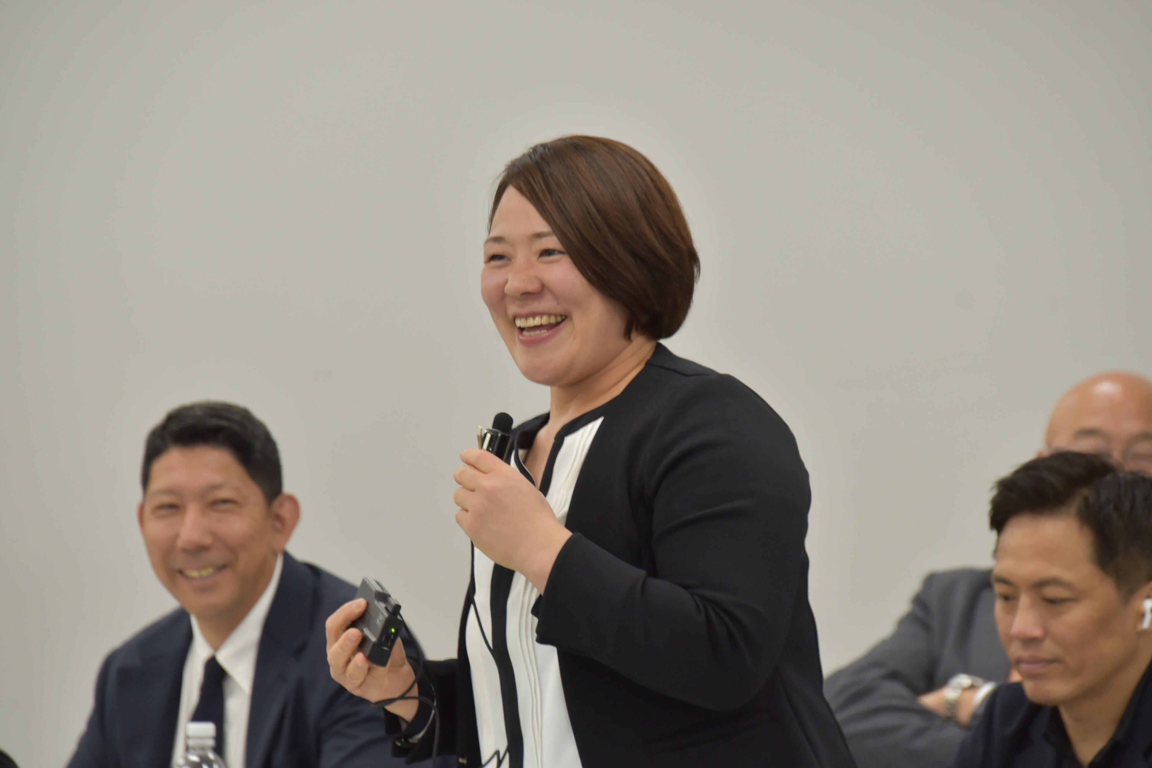 谷本歩実特任教授