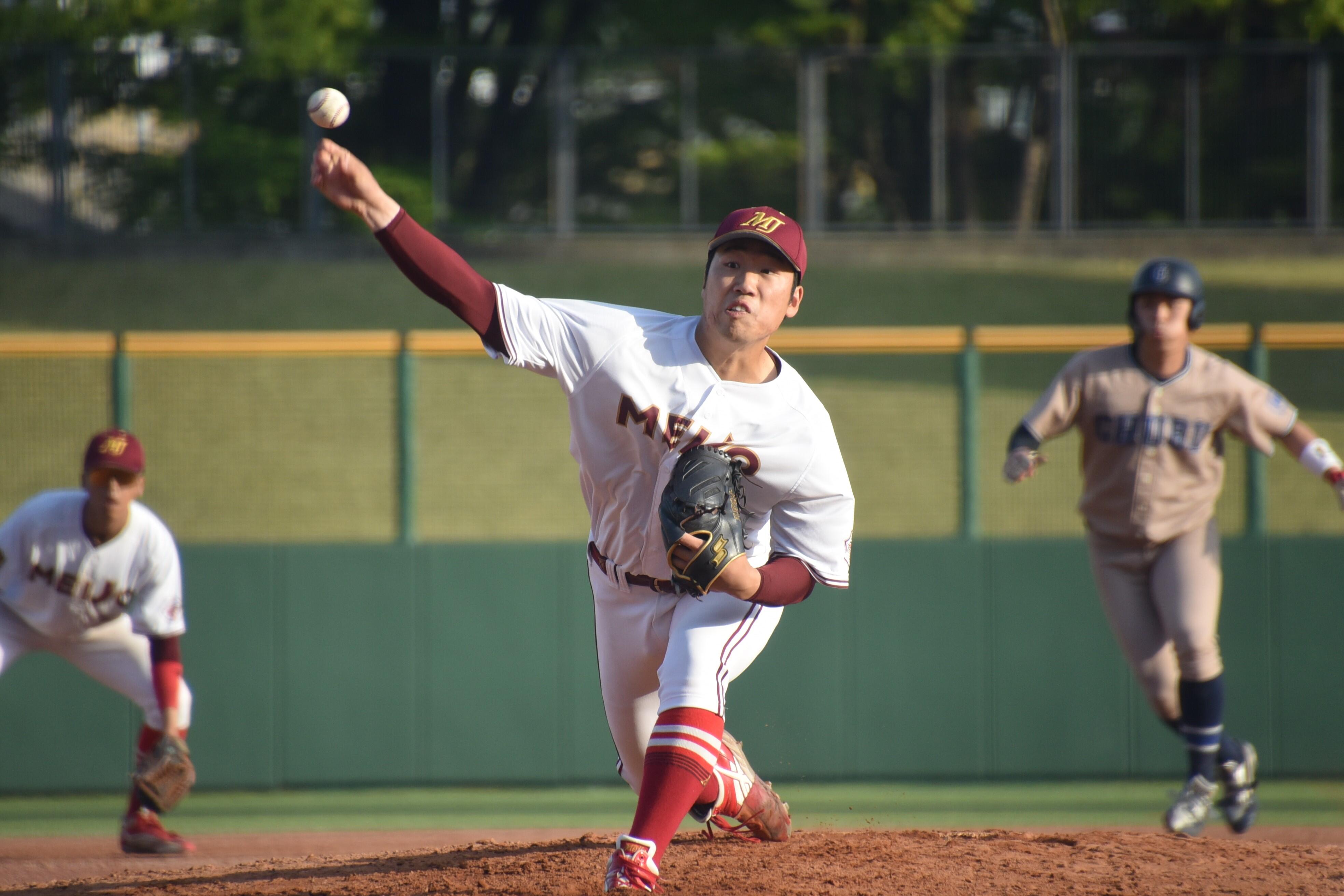 粘りの投球を見せた天野投手