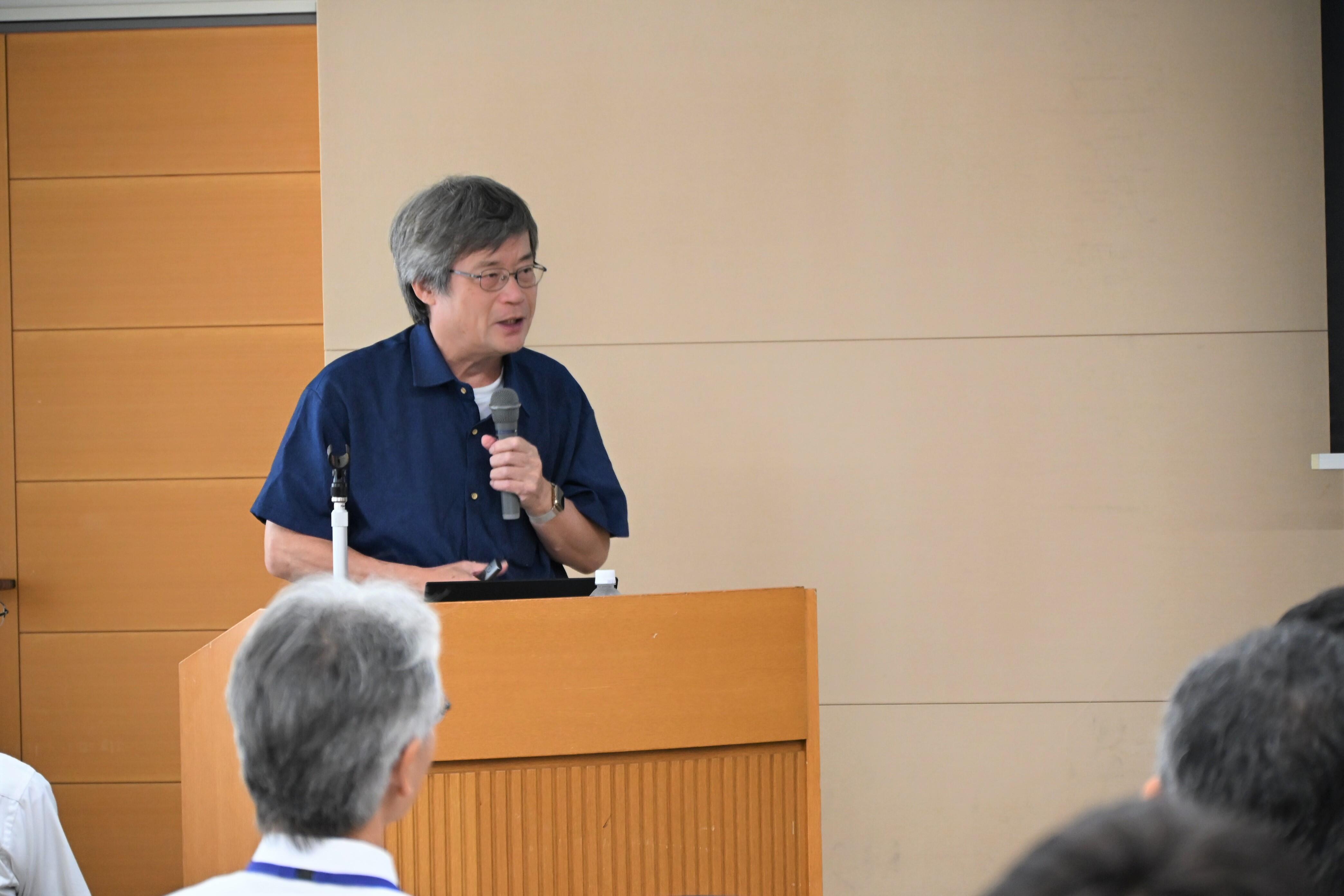 本学特別栄誉教授・学術アドバイザーであり、2014年ノーベル物理学賞受賞者の天野浩教授