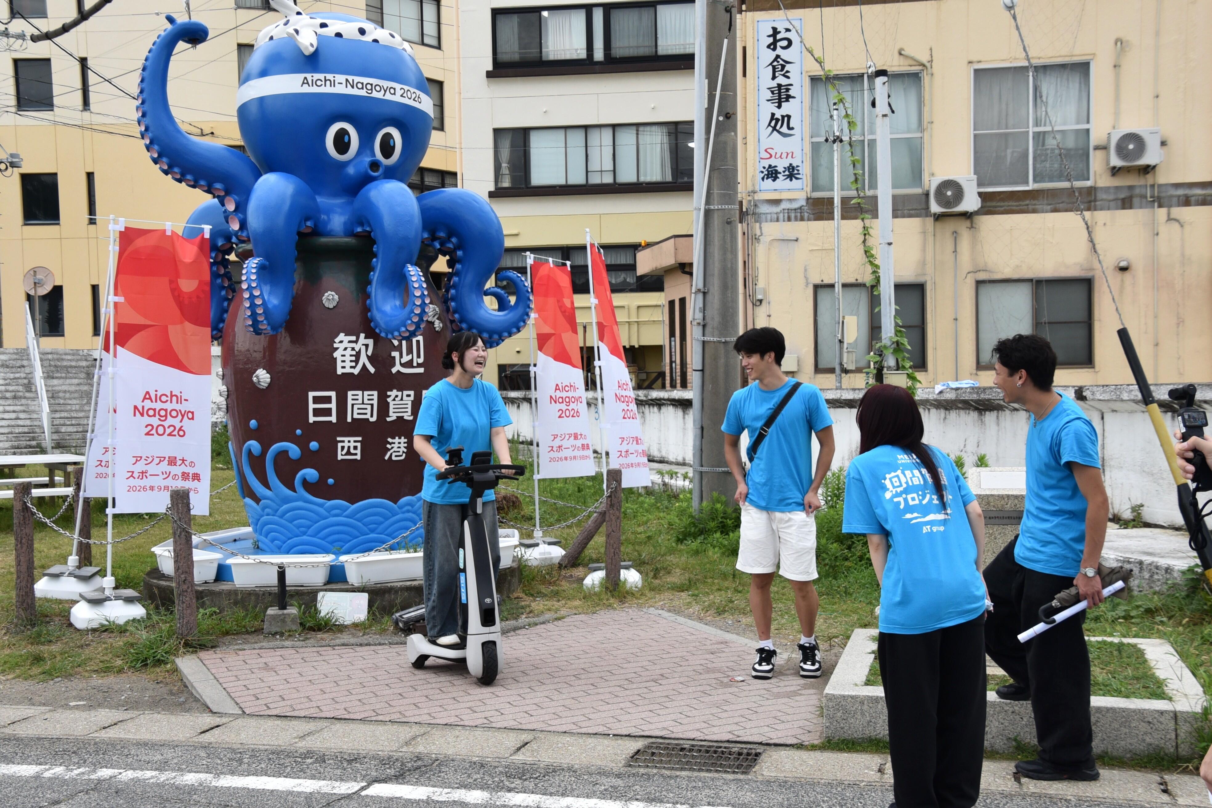 経営学部の田中武憲教授のゼミがATグループとの連携事業で<br/>日間賀島でフィールドワークを実施
