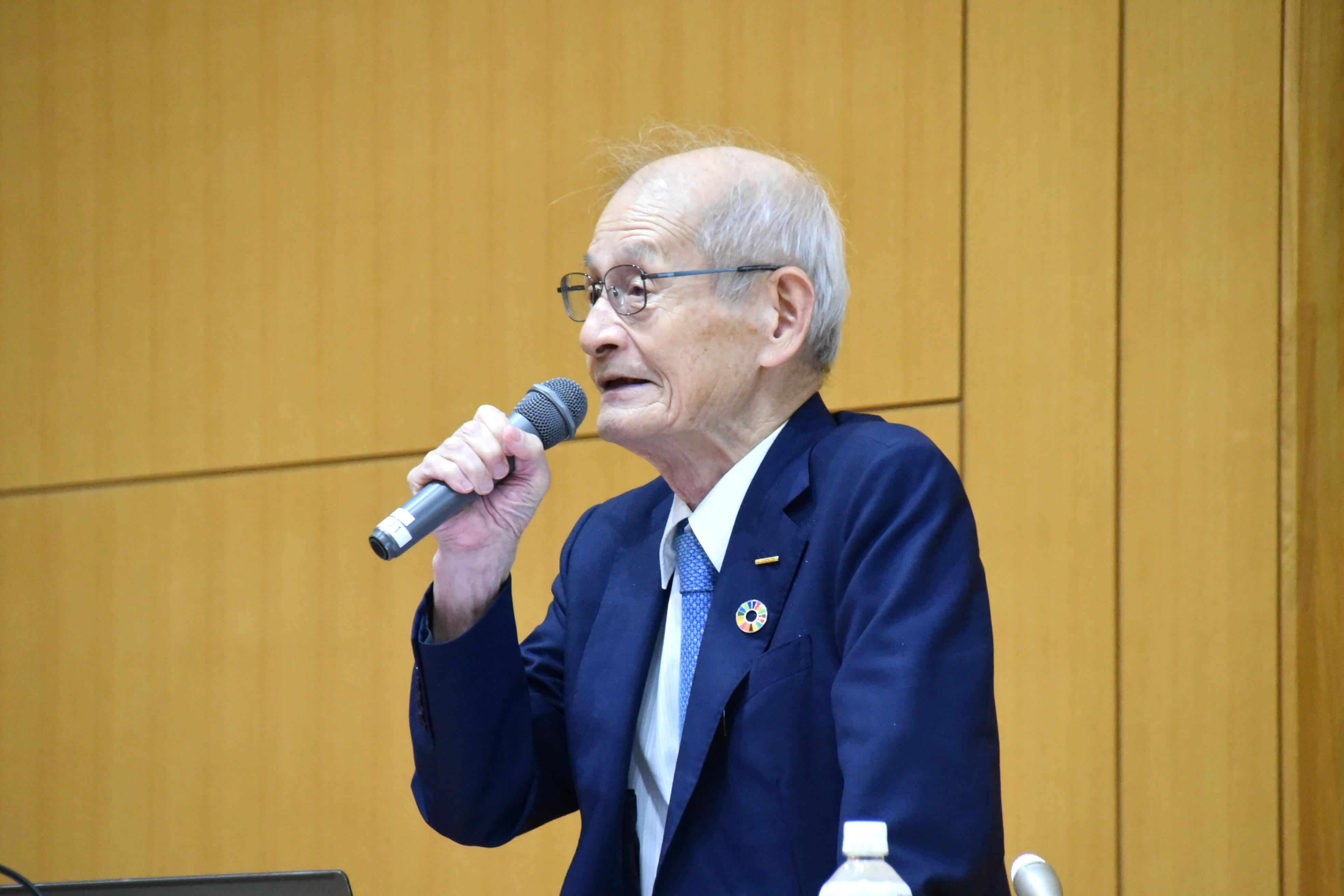 「地球温暖化も必ず解決できる」と吉野終身教授