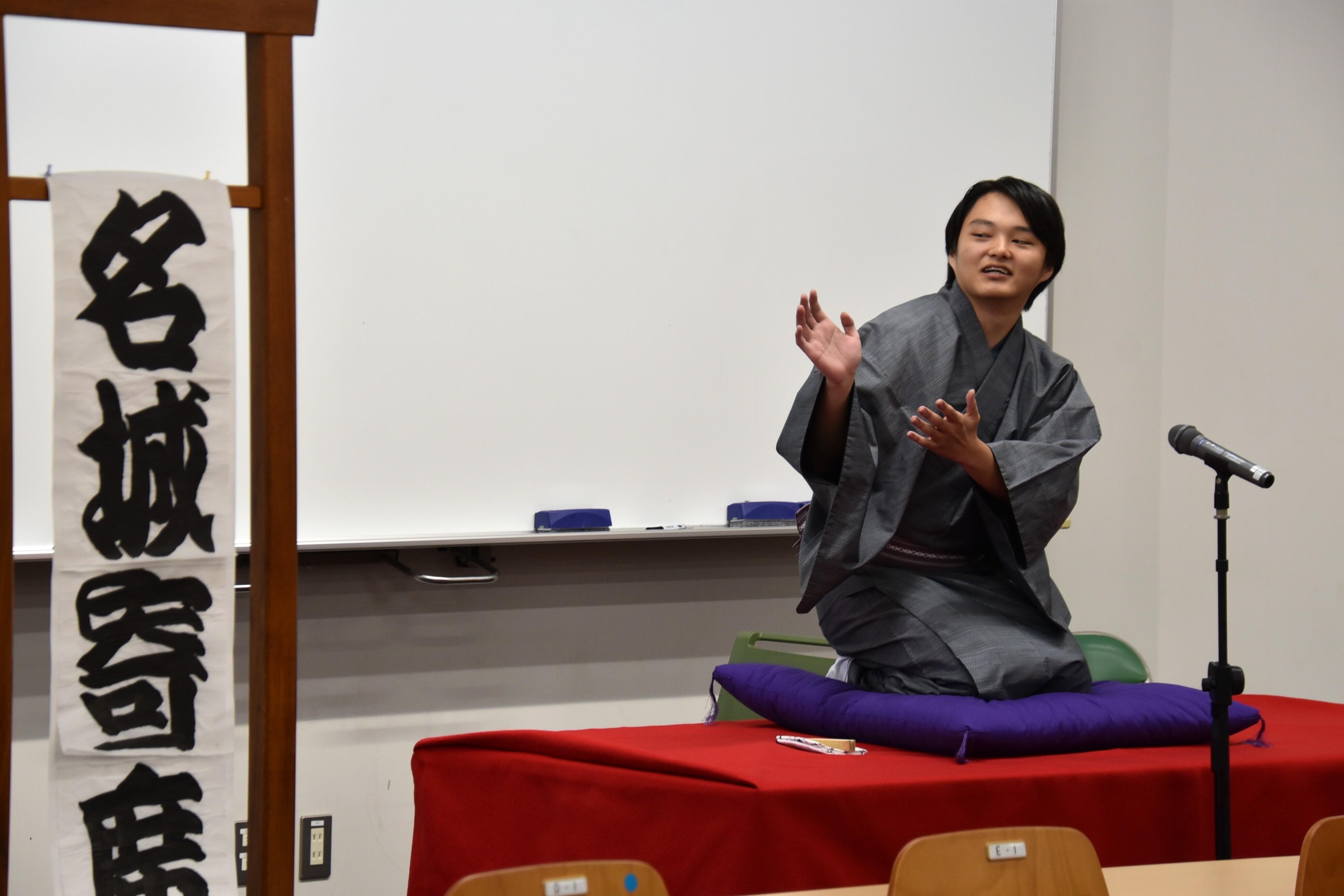 人気の名城寄席