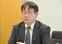 薬学部 薬学科 教授 神野 透人 学部長