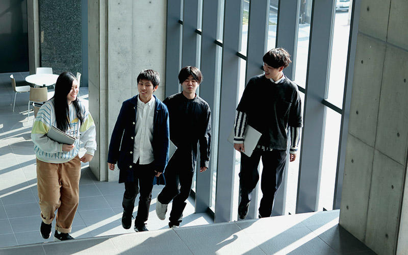 若者、バカ者、よそ者の 僕たちがまちを変えていく